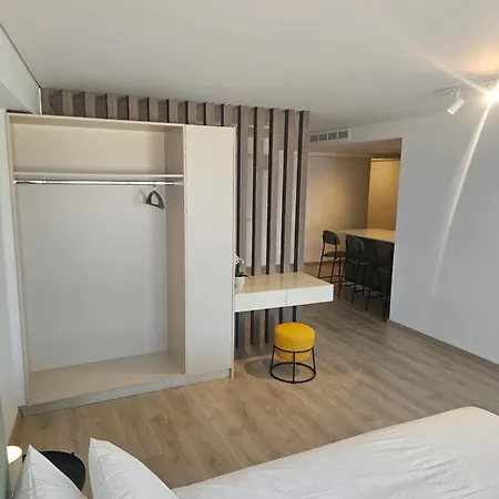 Old Town 63 Luxury Apartamento Pafos