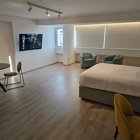Old Town 63 Luxury Apartmán *