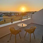 Old Town 63 Luxury Apartment Paphos