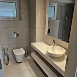 Old Town 63 Luxury Apartament Pafos