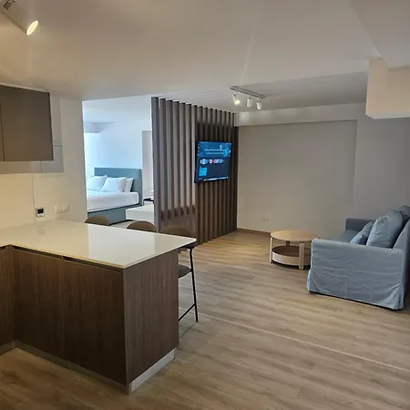 Old Town 63 Luxury * Paphos