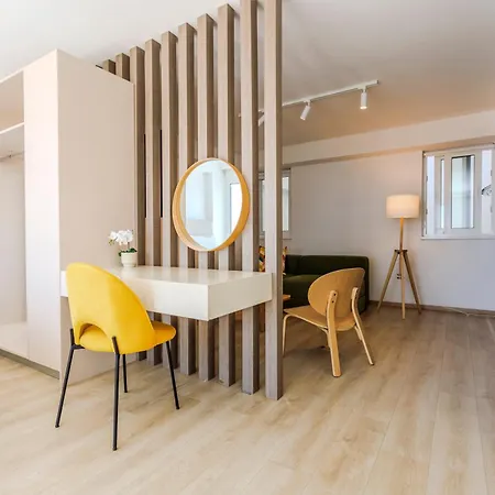 Old Town 63 Luxury Apartament *