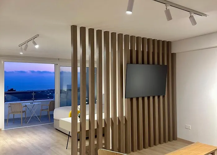 Old Town 63 Luxury Apartment Paphos