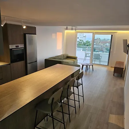 Old Town 63 Luxury Apartment