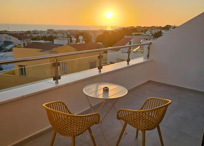 Old Town 63 Luxury Apartmán Paphos